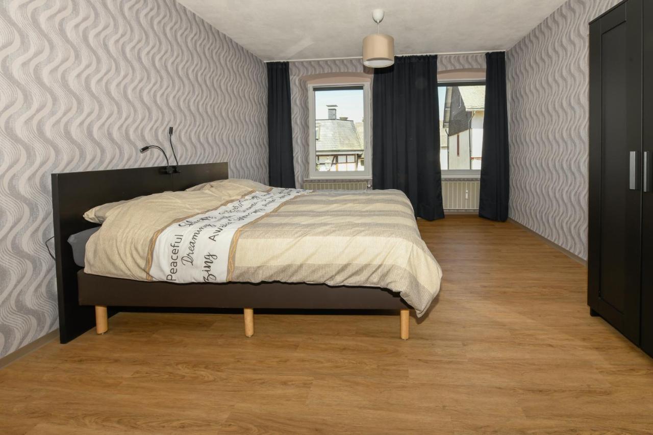 Ferienwohnung Der Eifel Perle Manderscheid Exterior foto
